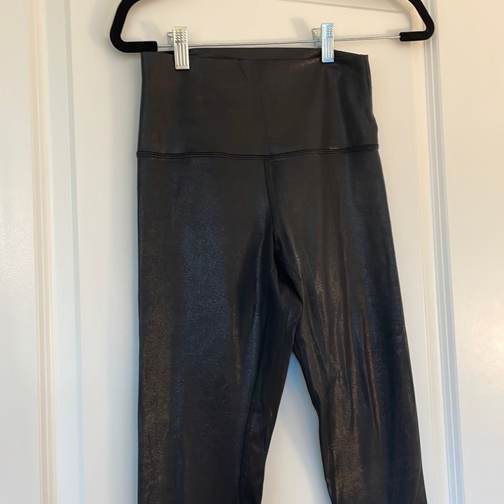 Black Shimmer Lululemon Align Tights